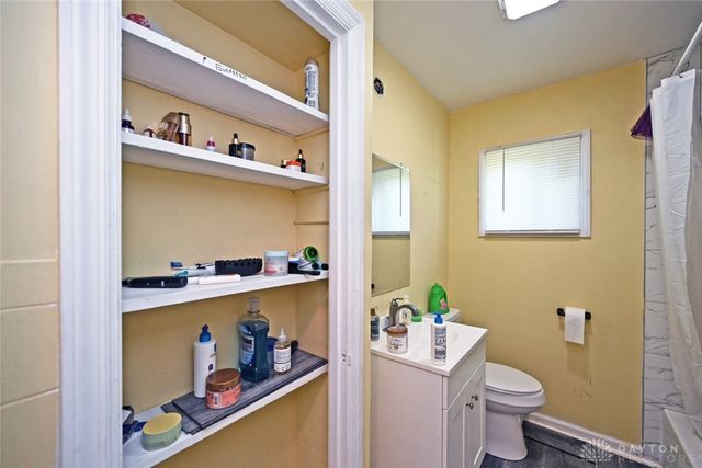 1708 Vancouver Drive, Dayton, OH 45406