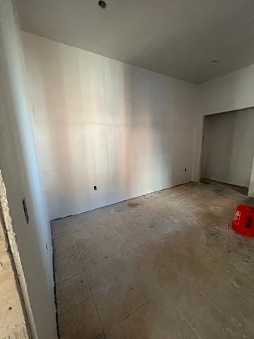395 W 4th Street 1, Boston, MA 02127