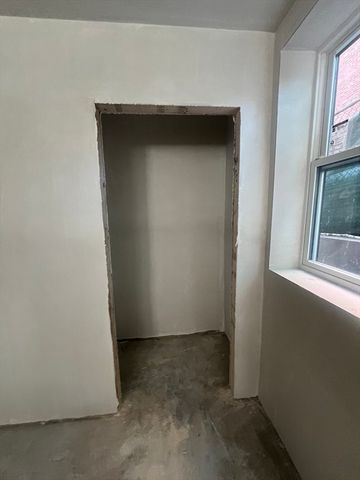 395 W 4th Street 1, Boston, MA 02127