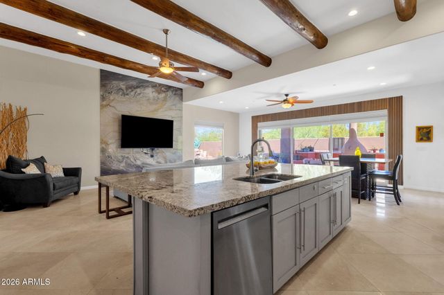 11366 E WHITE FEATHER Lane, Scottsdale, AZ 85262