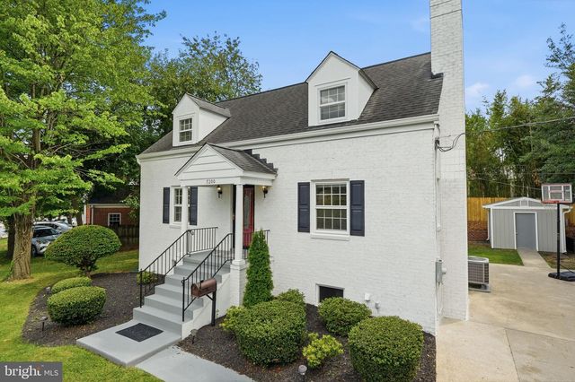 7200 WELLS PKWY, Hyattsville, MD 20782