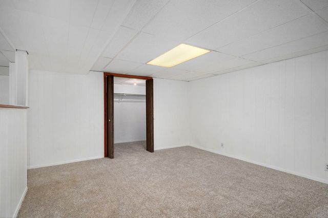 11281 Lawrence 2040, Miller, MO 65707