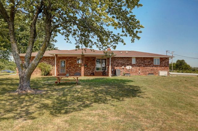 11281 Lawrence 2040, Miller, MO 65707