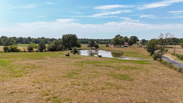 11281 Lawrence 2040, Miller, MO 65707