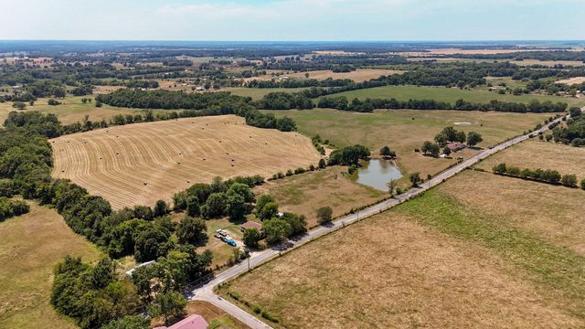 11281 Lawrence 2040, Miller, MO 65707