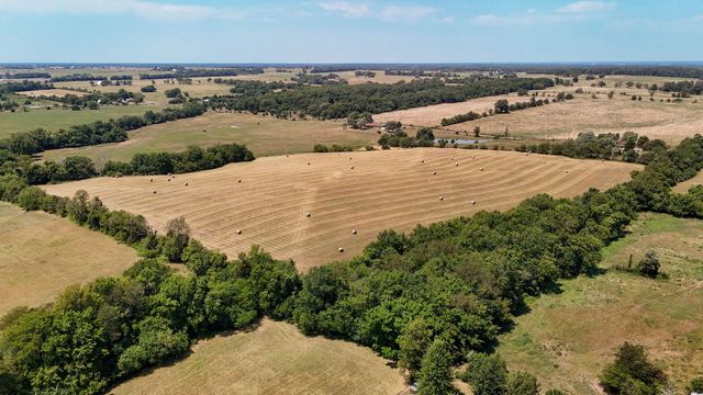 11281 Lawrence 2040, Miller, MO 65707