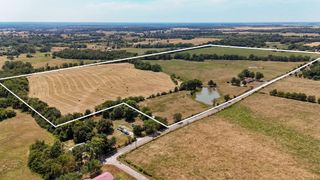 11281 Lawrence 2040, Miller, MO 65707