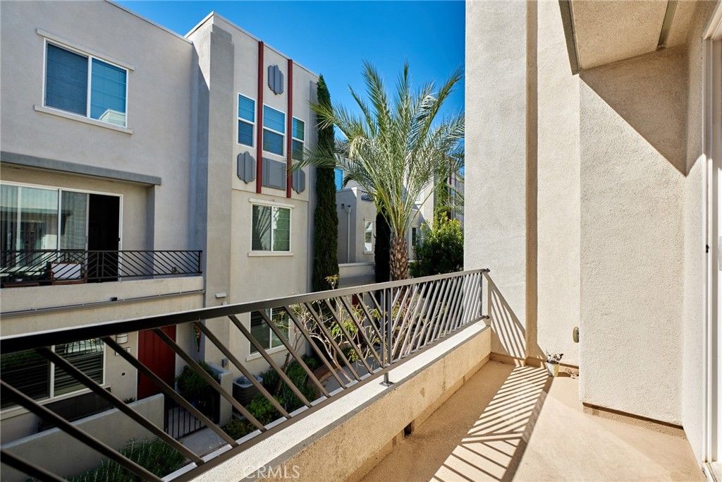 Image 16 of property listing at 123 Macintosh, Upland, CA 91786