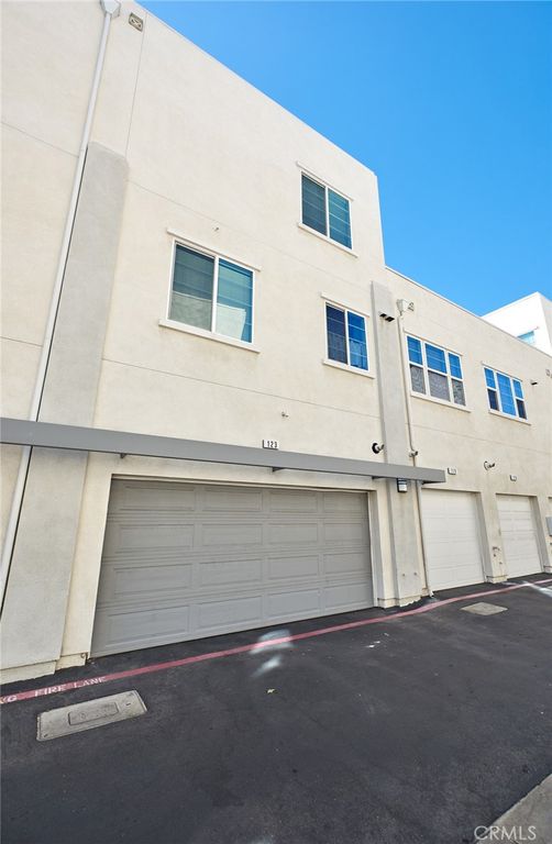 Image 17 of property listing at 123 Macintosh, Upland, CA 91786