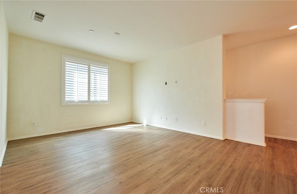 Image 6 of property listing at 123 Macintosh, Upland, CA 91786