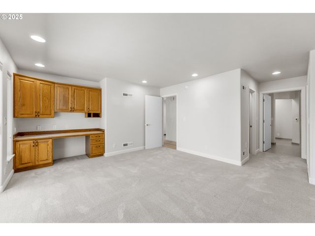 790 TRANQUIL Ln, Roseburg, OR 97471