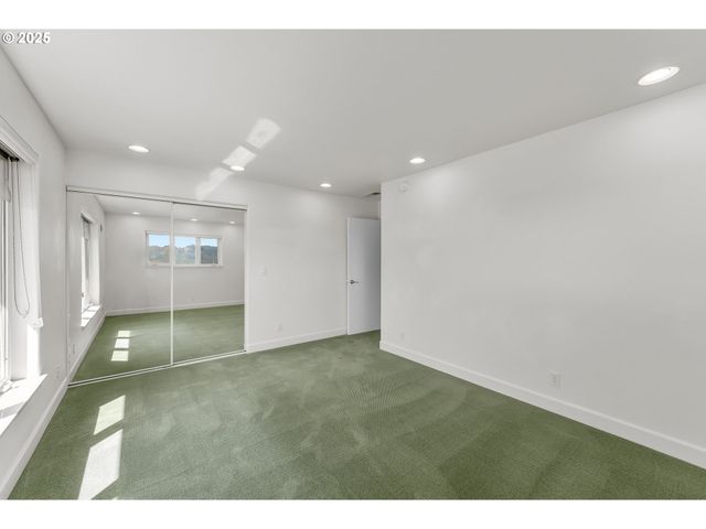 790 TRANQUIL Ln, Roseburg, OR 97471