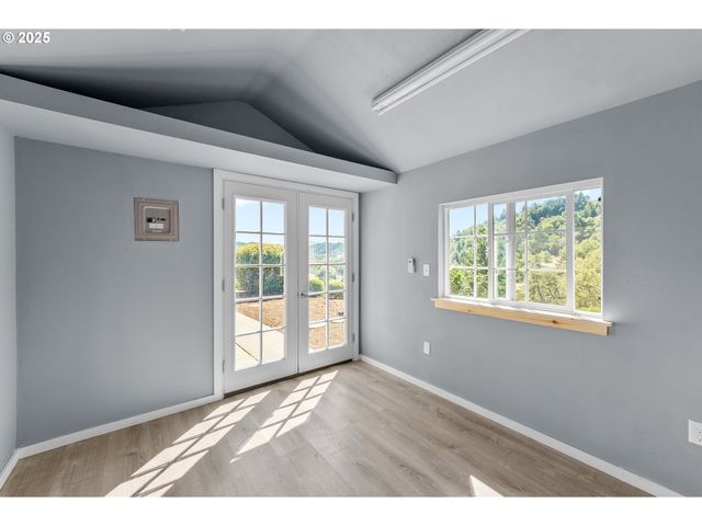 790 TRANQUIL Ln, Roseburg, OR 97471