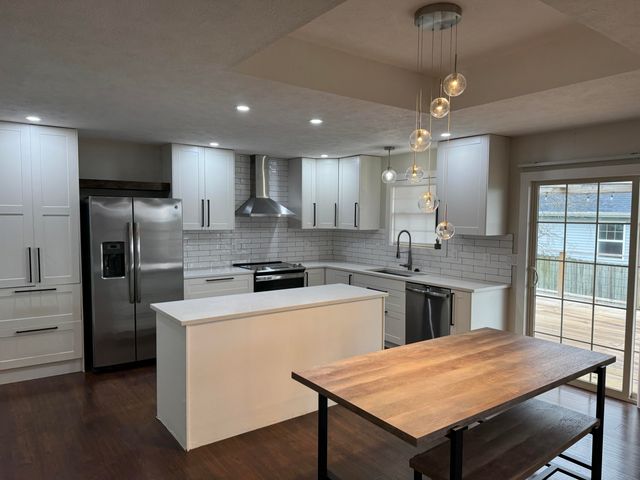 142 W Trail Point Drive, Nixa, MO 65714