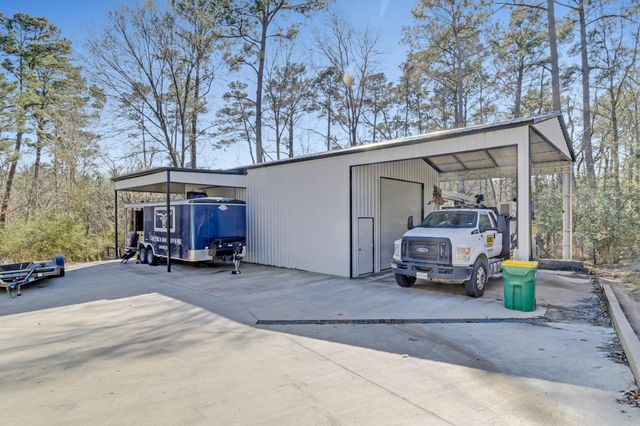 233 Pebble Creek, Livingston, TX 77351