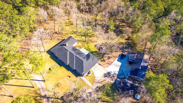 233 Pebble Creek, Livingston, TX 77351