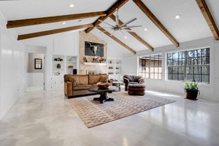 233 Pebble Creek, Livingston, TX 77351