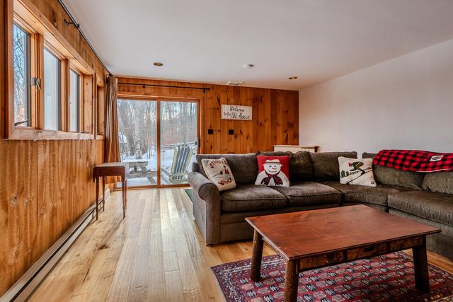 7 Round Tree Road, Winhall, VT 05340