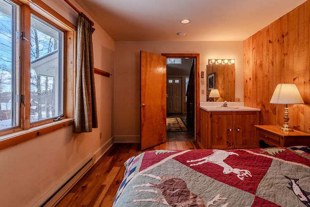 7 Round Tree Road, Winhall, VT 05340