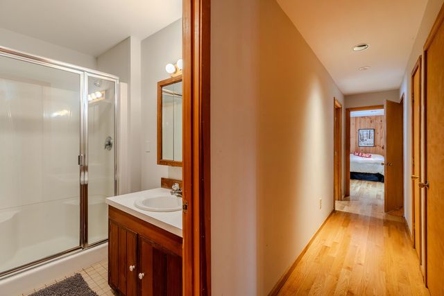 7 Round Tree Road, Winhall, VT 05340