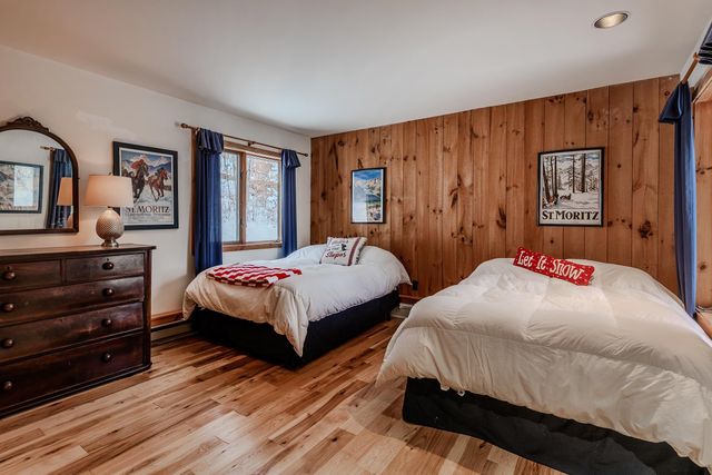 7 Round Tree Road, Winhall, VT 05340