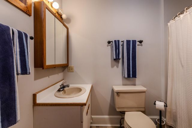 7 Round Tree Road, Winhall, VT 05340