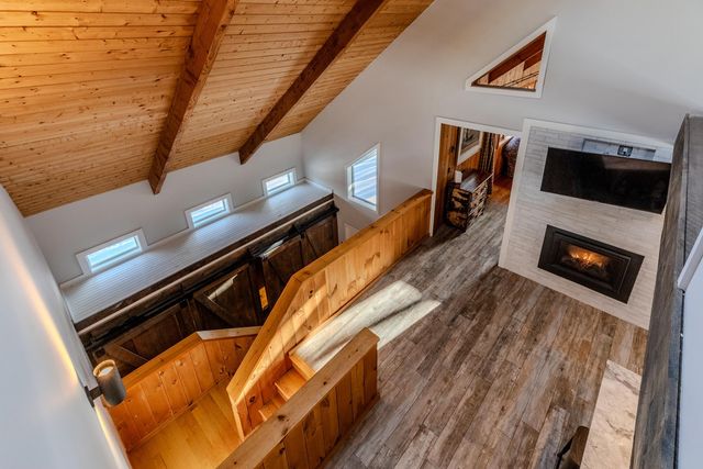 7 Round Tree Road, Winhall, VT 05340