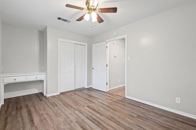 305 Virginia Avenue, Waxahachie, TX 75165