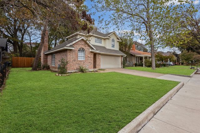 305 Virginia Avenue, Waxahachie, TX 75165