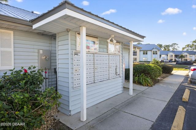 101 Bent Tree Dr Apt 5, Daytona Beach, FL 32114