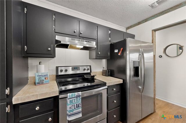 1336 Charter Oak Drive, Canyon Lake, TX 78133