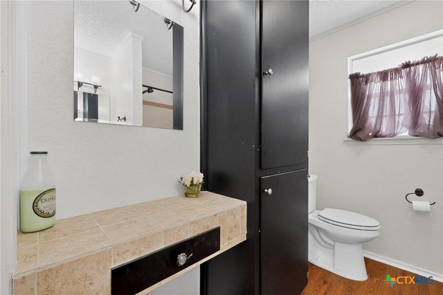 1336 Charter Oak Drive, Canyon Lake, TX 78133