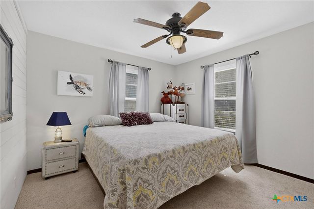 1336 Charter Oak Drive, Canyon Lake, TX 78133