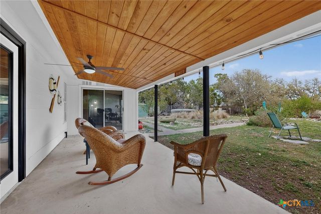 1336 Charter Oak Drive, Canyon Lake, TX 78133