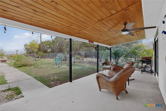 1336 Charter Oak Drive, Canyon Lake, TX 78133