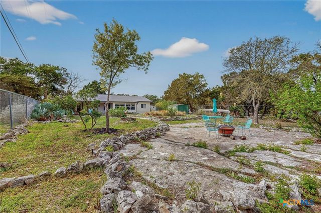 1336 Charter Oak Drive, Canyon Lake, TX 78133