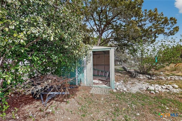 1336 Charter Oak Drive, Canyon Lake, TX 78133