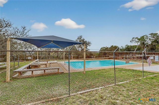 1336 Charter Oak Drive, Canyon Lake, TX 78133