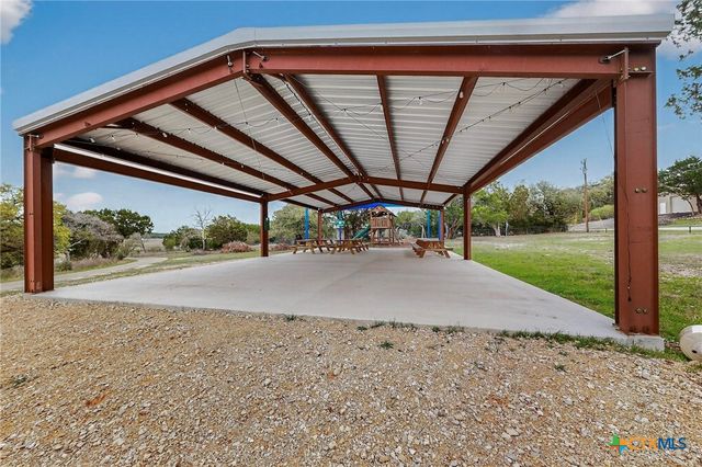 1336 Charter Oak Drive, Canyon Lake, TX 78133