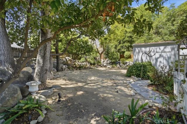 1973 N Harding Avenue, Altadena, CA 91001