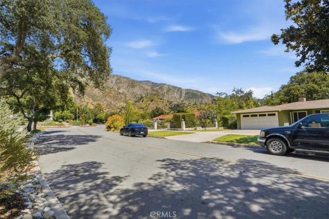 1973 N Harding Avenue, Altadena, CA 91001