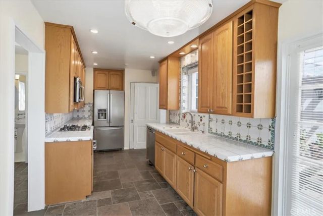 1973 N Harding Avenue, Altadena, CA 91001