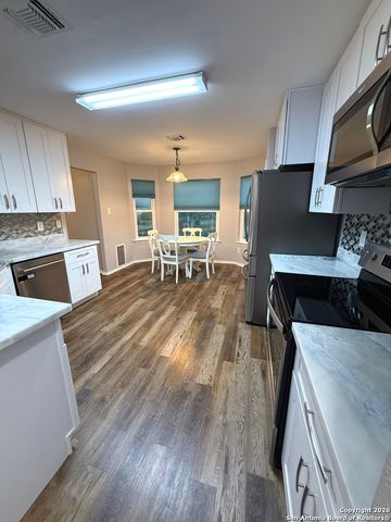 8926 Veranda, San Antonio, TX 78250