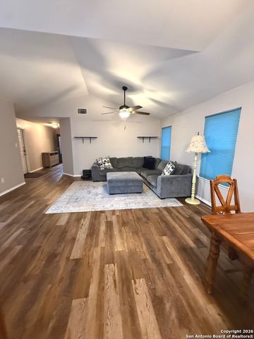 8926 Veranda, San Antonio, TX 78250