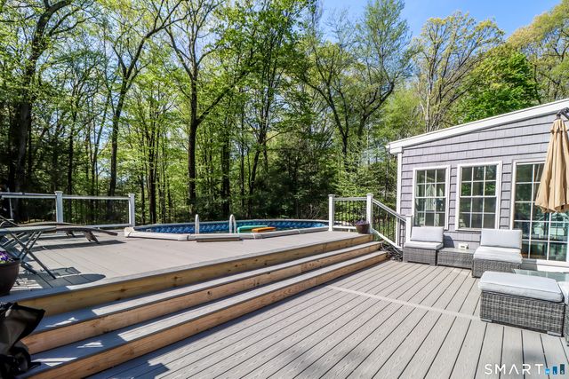 20 Puritan Valley Road, Brookfield, CT 06804