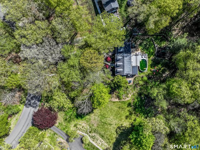 20 Puritan Valley Road, Brookfield, CT 06804