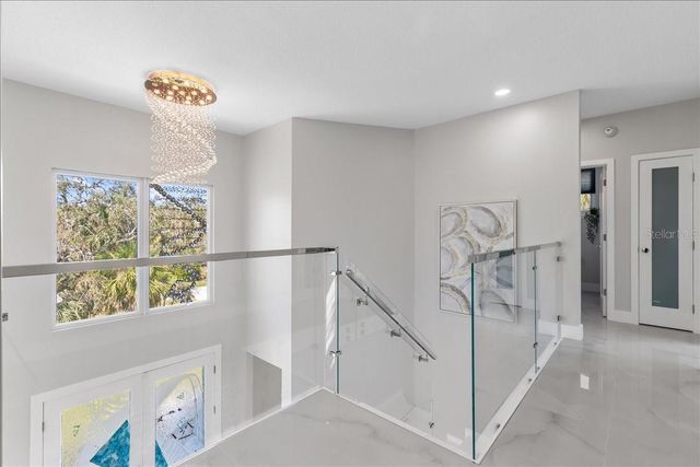 375 WELLINGTON AVENUE, Oldsmar, FL 34677