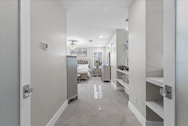 375 WELLINGTON AVENUE, Oldsmar, FL 34677