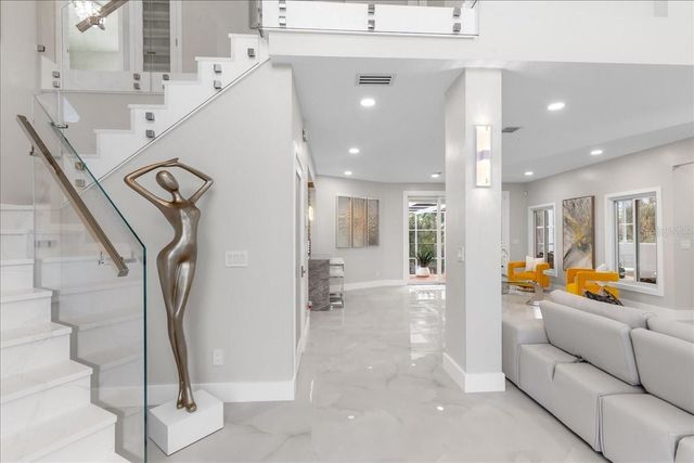 375 WELLINGTON AVENUE, Oldsmar, FL 34677