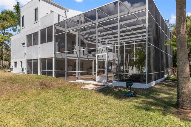 375 WELLINGTON AVENUE, Oldsmar, FL 34677